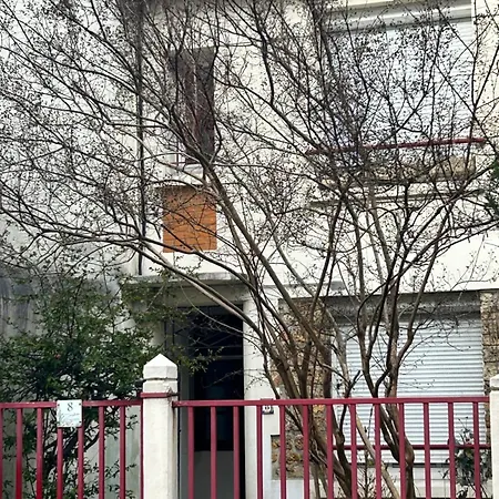 Grand Logement Centre Massy Apartment